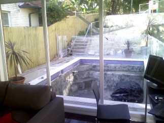 Pool today, note the lack of builders!